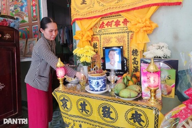 Khởi tố vụ nữ sinh 14 tuổi ở Vĩnh Long bị cán tử vong