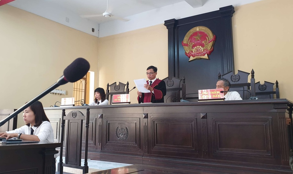 Ra quyết định thu hồi đất sai quy định, huyện Núi Thành thua kiện Ra quyết định thu hồi đất sai quy định, huyện Núi Thành thua kiện