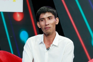 Chàng trai bất ngờ bật khóc khi nhắc về tình cũ trên truyền hình