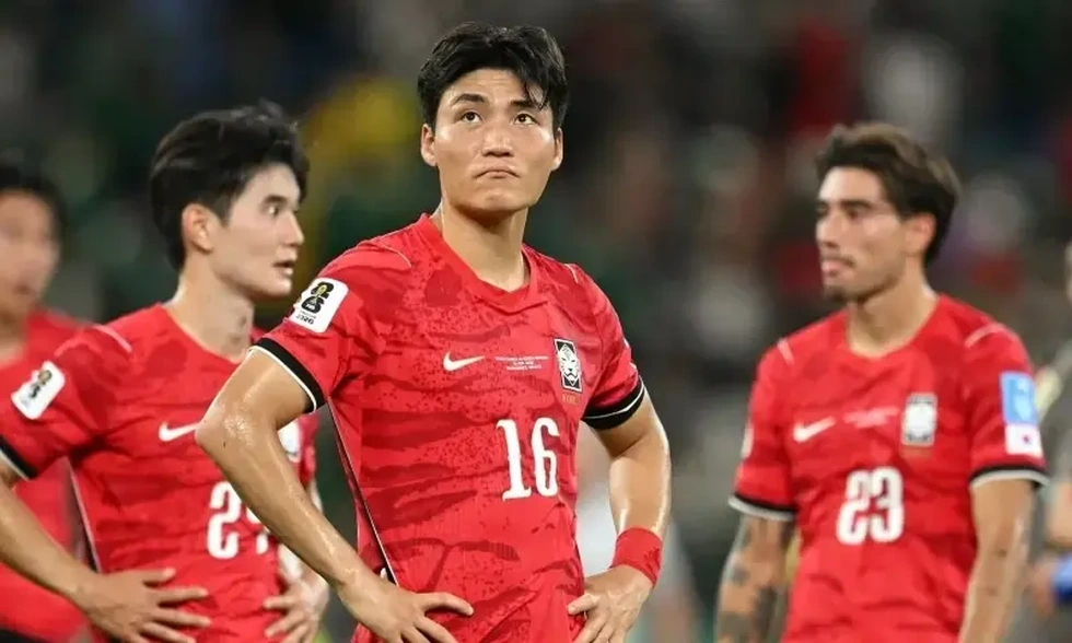 Tuyển Hàn Quốc khiến dư luận phẫn nộ ở World Cup: Bi kịch được báo trước - 3 Tuyển Hàn Quốc khiến dư luận phẫn nộ ở World Cup: Bi kịch được báo trước - 3