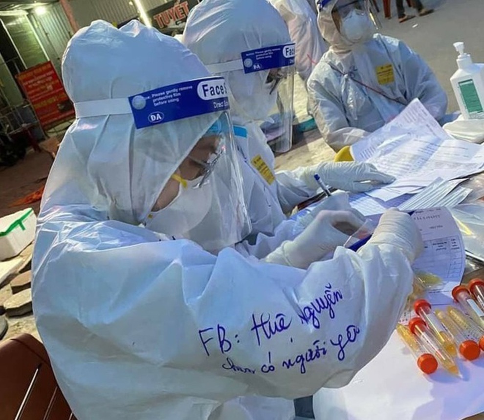 Xúc động thư gửi mẹ của nữ sinh vượt hơn 1.000 km vào tâm dịch - 1 Xúc động thư gửi mẹ của nữ sinh vượt hơn 1.000 km vào tâm dịch - 1