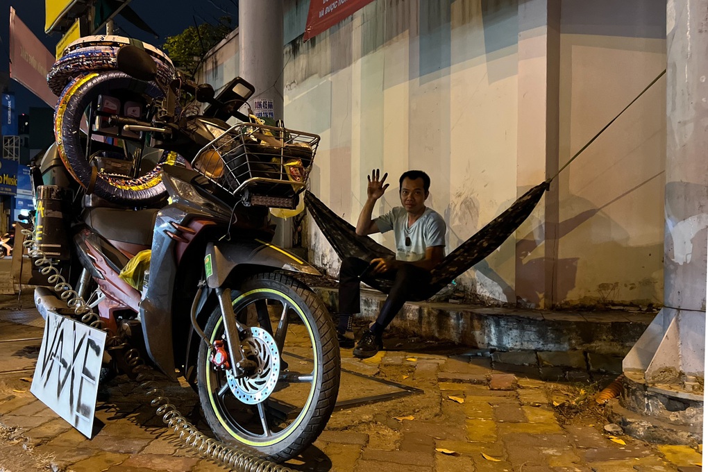 Giao thừa của những người không có Tết - 9 Giao thừa của những người không có Tết - 9