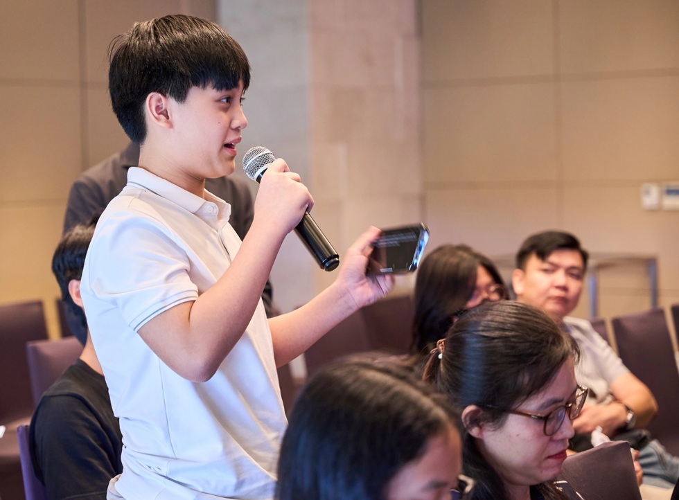 Cựu sinh viên 3 trường top đầu thế giới ngạc nhiên về học sinh Việt - 3 Cựu sinh viên 3 trường top đầu thế giới ngạc nhiên về học sinh Việt - 3