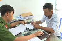 Bị phạt vì thiếu nợ, nhưng báo tin giả mất hàng chục triệu đồng