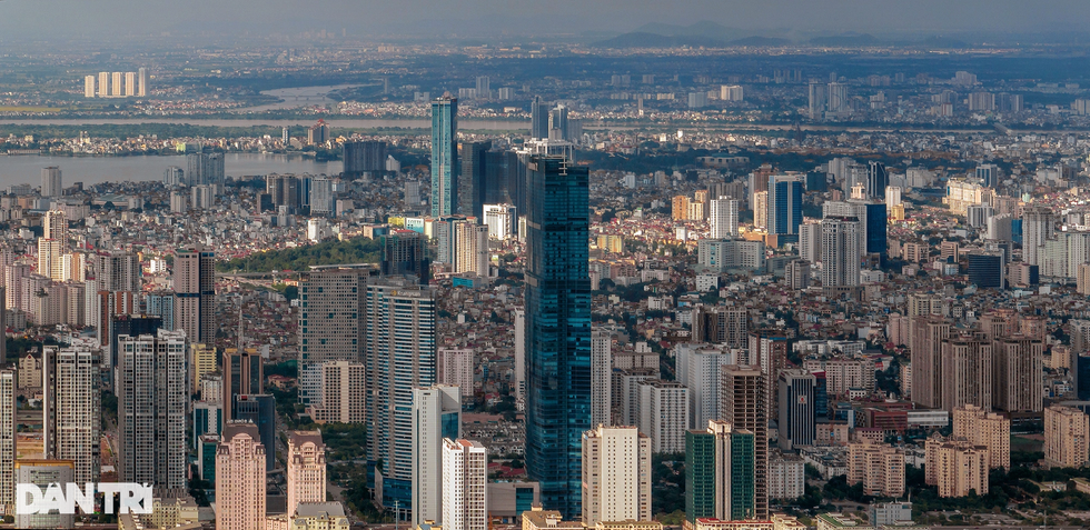 Chống lưng và xử phạt - 1