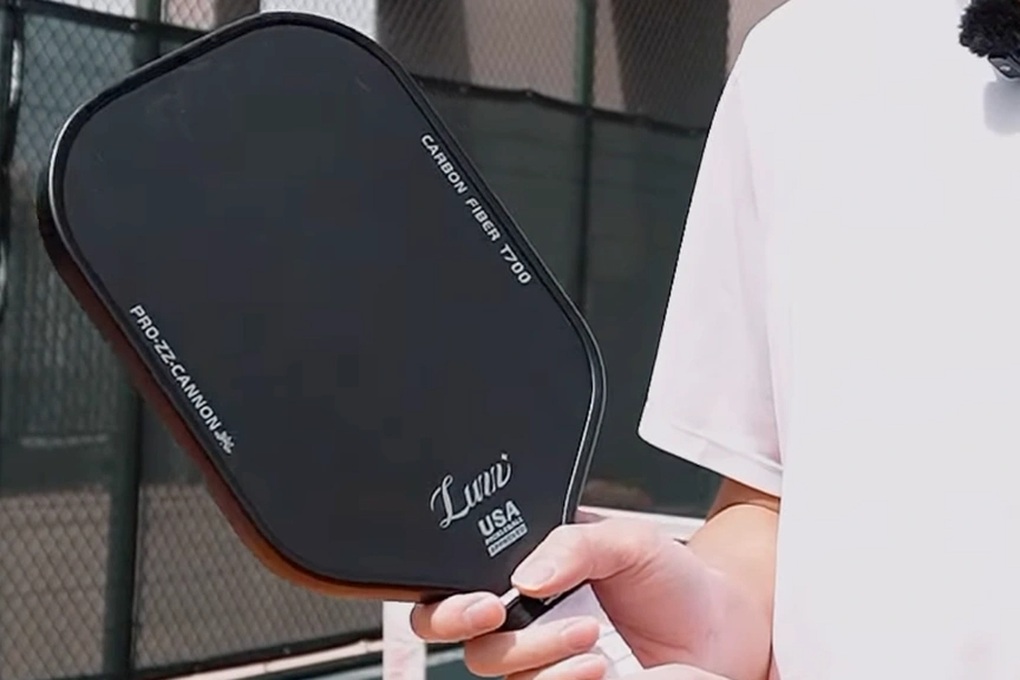 Nhà sản xuất vợt pickleball ở Mỹ bị đưa ra khỏi danh sách đạt chuẩn - 1 Nhà sản xuất vợt pickleball ở Mỹ bị đưa ra khỏi danh sách đạt chuẩn - 1