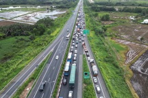 Sửa cầu Long Thành, cao tốc TPHCM - Dầu Giây và quốc lộ 51 kẹt xe kéo dài