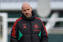 HLV Ten Hag: "Tôi chưa bao giờ có đội hình mạnh nhất khi dẫn dắt Man Utd"