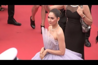 Araya Hargate sang trọng dự Cannes Film Festival