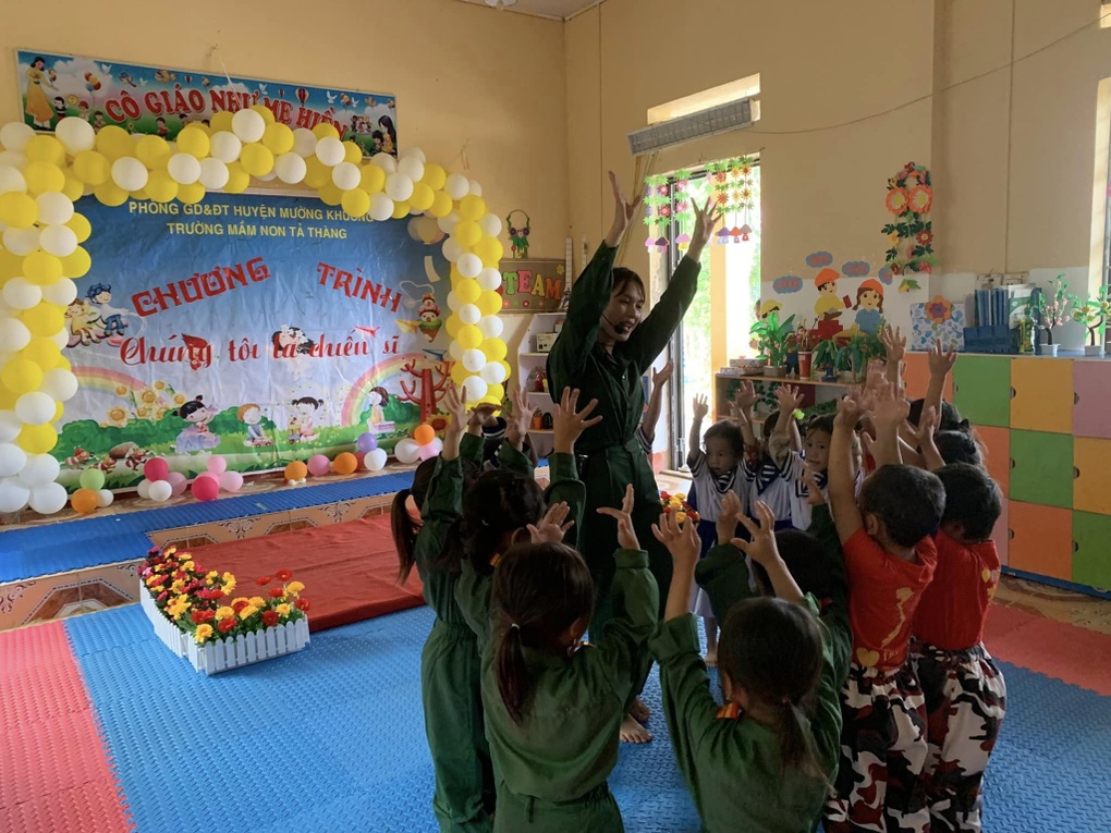 Lào Cai: Trẻ em dân tộc trường mầm non công lập được hỗ trợ học phí - 1 Lào Cai: Trẻ em dân tộc trường mầm non công lập được hỗ trợ học phí - 1