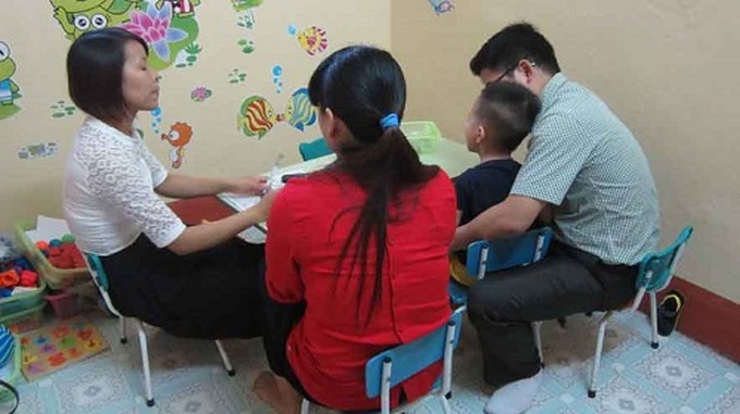 Nhân viên công tác xã hội đóng vai trò quan trọng trong hệ thống bảo vệ trẻ em.
