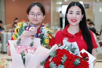 “Bóng hồng” duy nhất Olympic sinh học 2025 nuôi giấc mơ làm bác sĩ