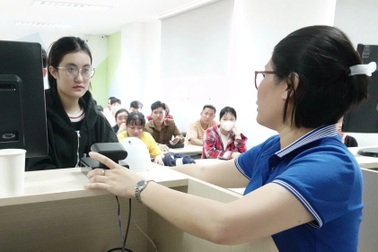 Lao động vượt 250km đến thi tiếng Hàn, nuôi ước mơ xuất ngoại thu nhập cao