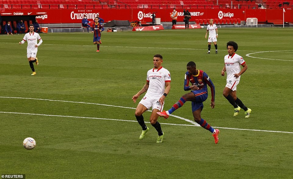 Messi tỏa sáng, Barcelona đánh bại Sevilla và soán ngôi Real Madrid - 2 Messi tỏa sáng, Barcelona đánh bại Sevilla và soán ngôi Real Madrid - 2