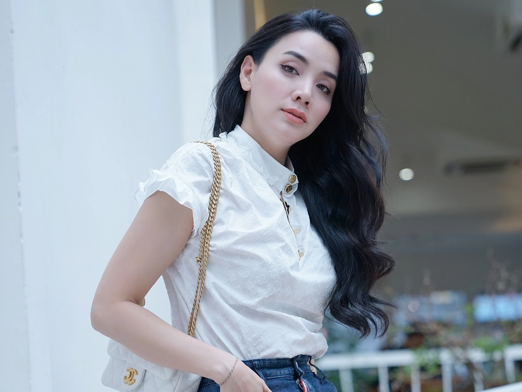 Trang Nhung phim Kính thưa osin: Tôi chưa từng để đại gia nuôi mình - 1 Trang Nhung phim Kính thưa osin: Tôi chưa từng để đại gia nuôi mình - 1