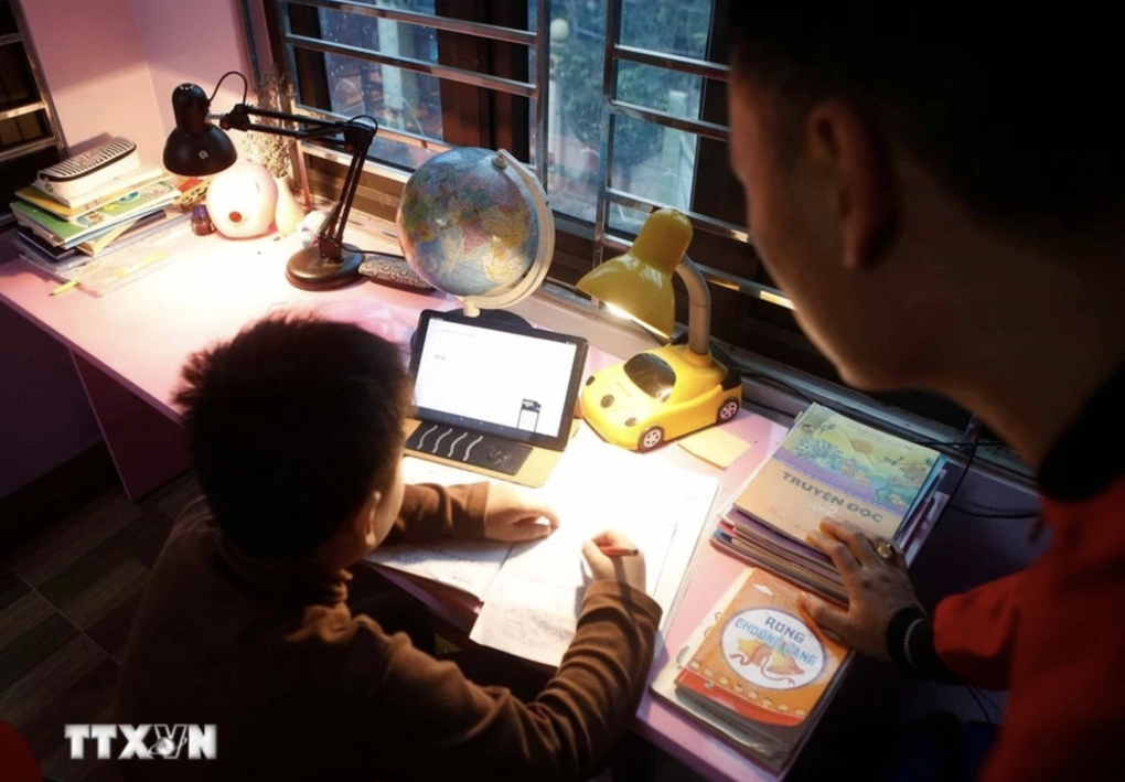 Bắt con học quá sức bố mẹ có thể bị phạt 5-10 triệu đồng - 1 Bắt con học quá sức bố mẹ có thể bị phạt 5-10 triệu đồng - 1