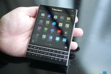 Cảnh giác Blackberry Passport tân trang xách tay từ Trung Quốc tràn về Việt Nam