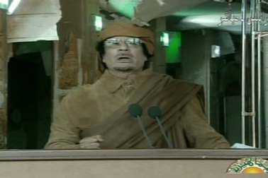 Tổng thống Libya sẵn sàng “tử vì đạo”, giá dầu tăng mạnh