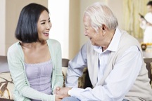 Tái hôn ở tuổi sắp về hưu, tôi tá hỏa khi nghe chồng nói với con gái riêng