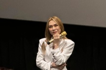 Mỹ Tâm ngượng nghịu tiết lộ chuyện gọi điện chúc người yêu ngủ ngon