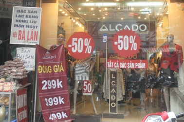 Thời trang thu đông: Giữa mùa lạnh vẫn giảm giá sốc
