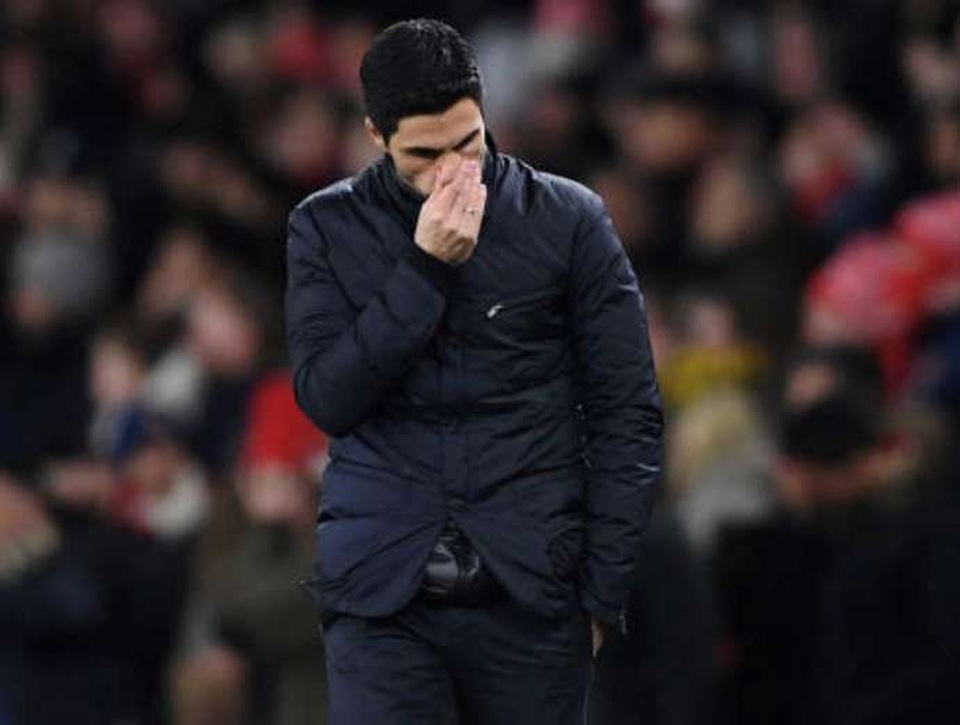 Arsenal đang khủng hoảng “rất nghiêm trọng” - 2 Arsenal đang khủng hoảng “rất nghiêm trọng” - 2