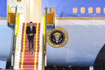 Tổng thống Mỹ Barack Obama tới Hà Nội