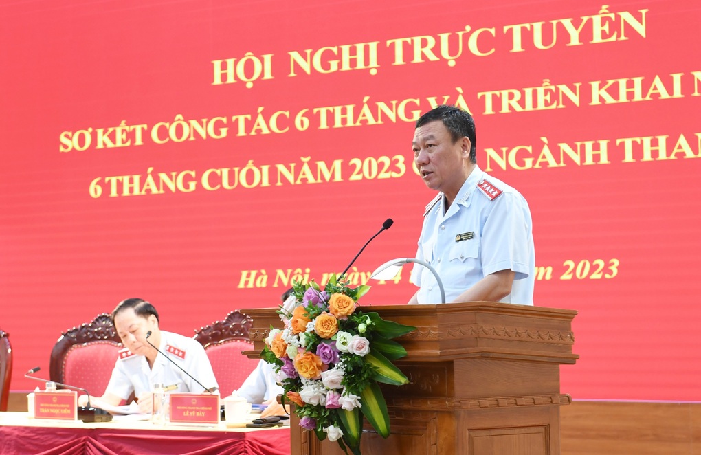 Không được ăn uống, ngủ nghỉ theo lời mời của đối tượng thanh tra - 1 Không được ăn uống, ngủ nghỉ theo lời mời của đối tượng thanh tra - 1