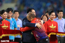 Lời chia tay ngọt ngào của HLV Park Hang Seo