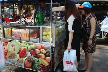 Nét Việt Nam nơi những gánh hàng rong ở Bangkok