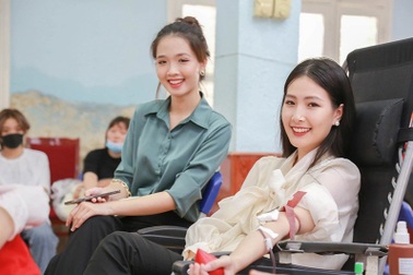 TPHCM: Lượng máu dự trữ giảm sâu, thiếu 8.000 đến 12.000 túi máu