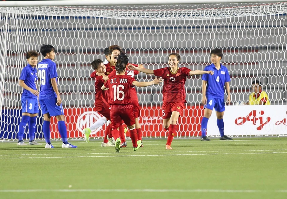 Đánh bại Thái Lan, đội tuyển nữ Việt Nam giành HCV SEA Games 30 - 15 Đánh bại Thái Lan, đội tuyển nữ Việt Nam giành HCV SEA Games 30 - 15
