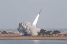 Triều Tiên phóng tên lửa đạn đạo bay xa 800 km