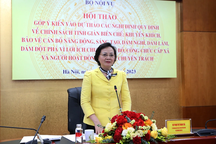 "Một bộ phận cán bộ có tư tưởng chần chừ, giữ an toàn, sợ sai"