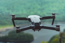 "Bầy đàn" UAV Nga khiến 60 lính Ukraine đầu hàng trên chiến hào