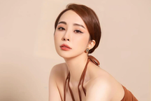 Quỳnh Nga: "Tôi không hợp đại gia, yêu phi công cũng thú vị"