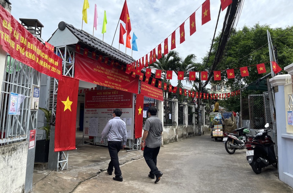 TPHCM sẵn sàng cho kỳ bầu cử đặc biệt - 2 TPHCM sẵn sàng cho kỳ bầu cử đặc biệt - 2