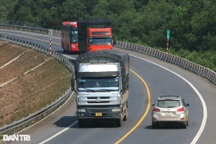 Quy chuẩn quốc gia: Cao tốc phải có ít nhất 4 làn xe