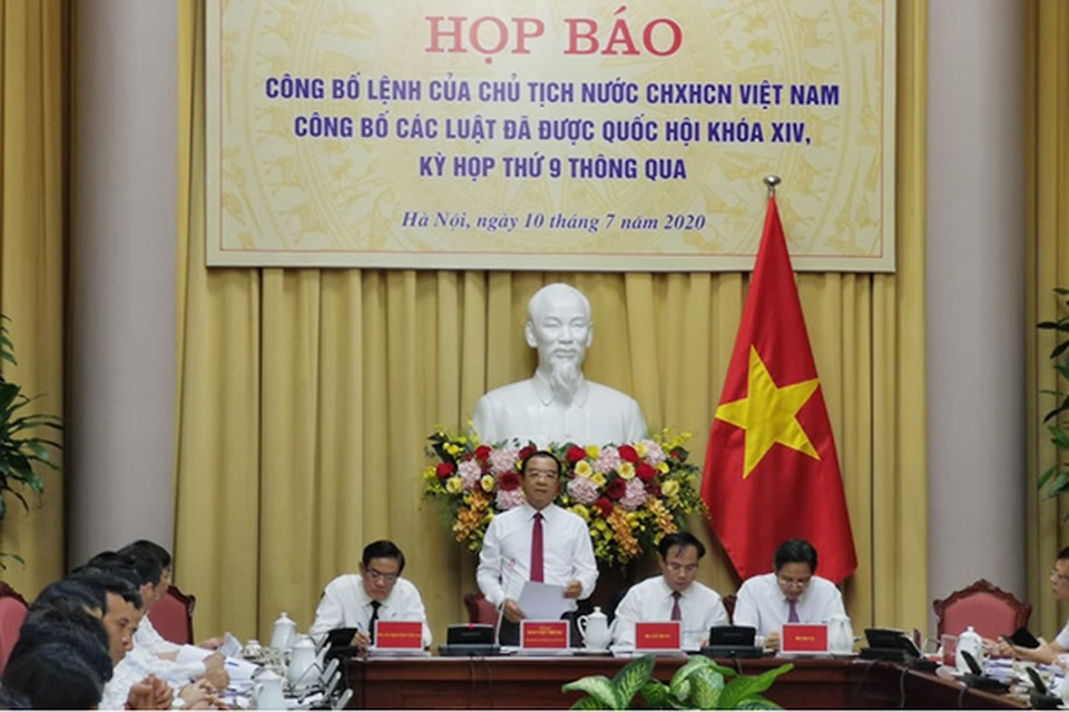 Nhiệm vụ của thanh niên không phải đòi hỏi “Tổ quốc làm gì cho ta”! - 1 Nhiệm vụ của thanh niên không phải đòi hỏi “Tổ quốc làm gì cho ta”! - 1