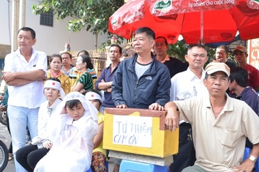 Bi thảm đại tang của gia đình 3 thế hệ bị lửa thiêu cháy 