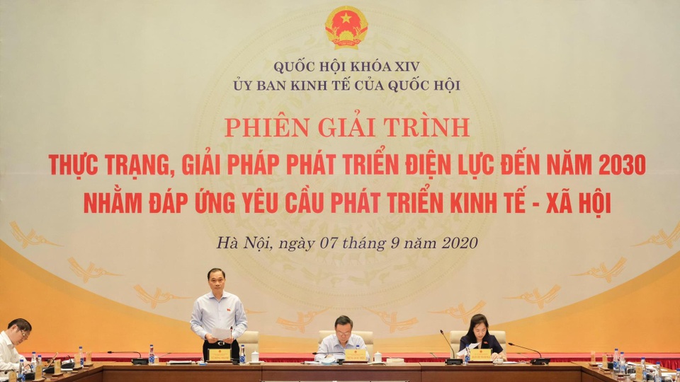 Câu chuyện điều hành giá điện chỉ là cái ngọn của vấn đề - 1 Câu chuyện điều hành giá điện chỉ là cái ngọn của vấn đề - 1
