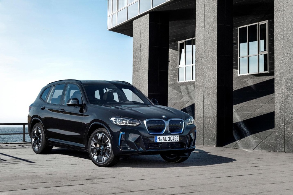 Cơ hội trúng BMW 5 Series cùng ưu đãi lên đến 700 triệu đồng - 2 Cơ hội trúng BMW 5 Series cùng ưu đãi lên đến 700 triệu đồng - 2