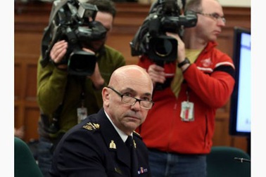 Canada công bố video của thủ phạm tấn công nhà quốc hội