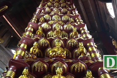 Độc đáo tòa tháp Cửu Phẩm Liên Hoa - Chùa Động Ngọ