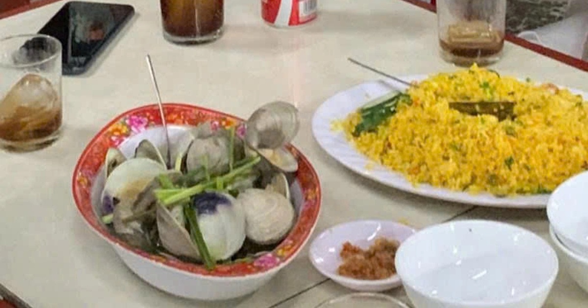 Chủ quán lên tiếng về thông tin "chặt chém" đĩa cơm chiên 200.000 đồng