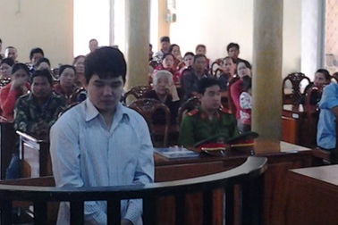 Vợ trẻ vui chơi quá trớn khiến chồng thành kẻ sát nhân? 