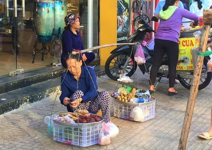 Làn sóng covid lần thứ 4: Lao động tự do gặp nhiều rủi ro - Ảnh 1.