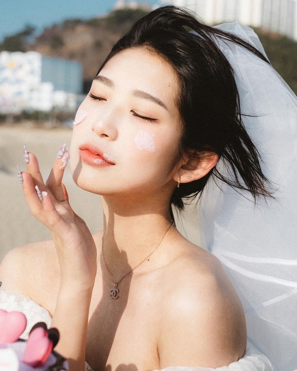 Con gái Choi Jin Sil: Trải qua tuổi thơ cô đơn, không thừa kế tài sản lớn - 3 Con gái Choi Jin Sil: Trải qua tuổi thơ cô đơn, không thừa kế tài sản lớn - 3