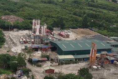 Vụ "xẻ thịt" công viên Cầu Giấy: Có hay không sự "bất tuân thượng lệnh"?