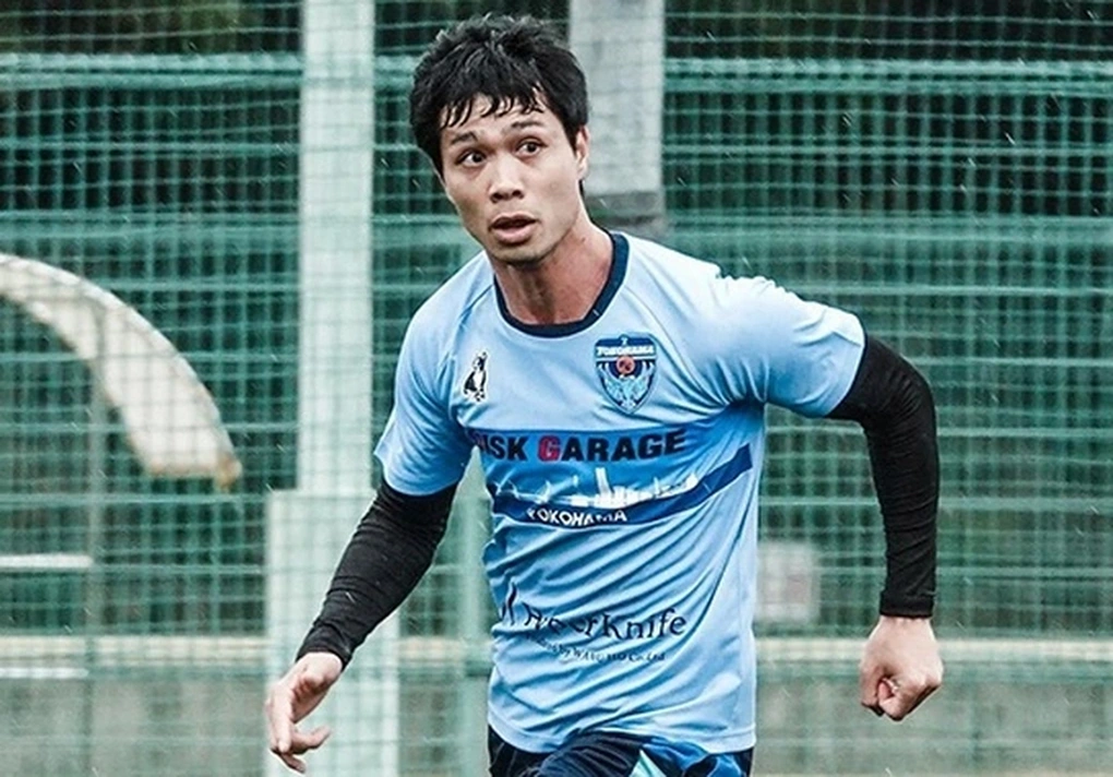Công Phượng không được ra sân, Chanathip ghi bàn ở Nhật Bản - 1 Công Phượng không được ra sân, Chanathip ghi bàn ở Nhật Bản - 1